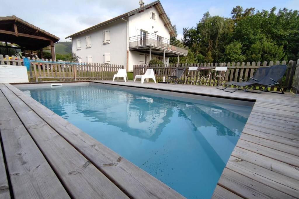 Appartement Au Calme Avec Vue Et Piscine Au Coeur Du Pays Basque Mauléon-Licharre Екстериор снимка
